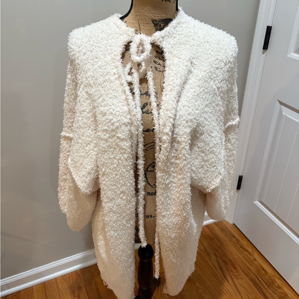 ▪️POL BOHO Distressed Cardigan Sweater